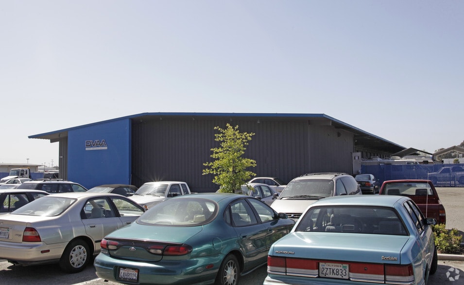 2348 Industrial Pky W, Hayward, CA for lease - Building Photo - Image 2 of 10