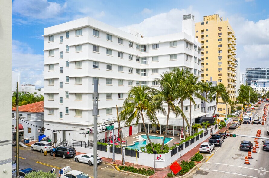 Hospitality in Miami, FL for sale - Primary Photo - Image 1 of 1