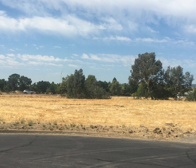 Vaca Valley Pky, Vacaville, CA for sale Building Photo- Image 1 of 1