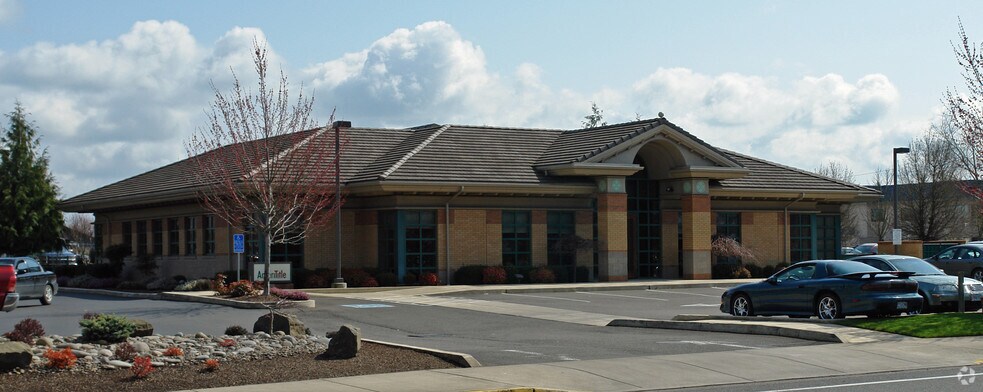 1393 Clay St SE, Albany, OR for lease - Building Photo - Image 1 of 2