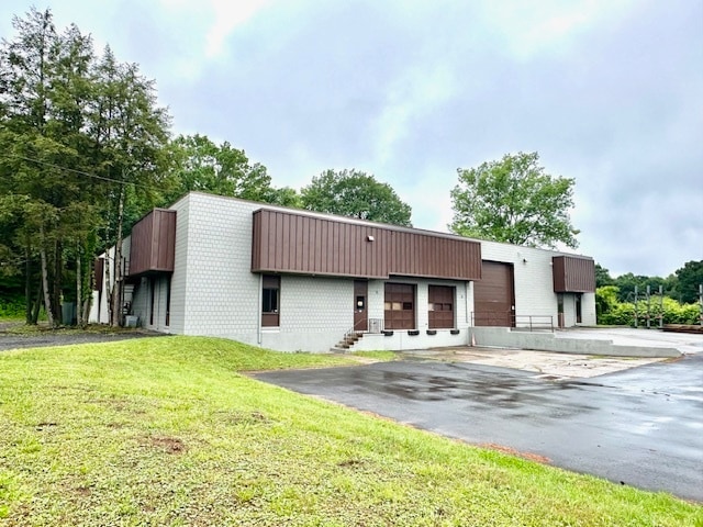 363 Addison Road Ext, Windsor, CT for sale - Building Photo - Image 1 of 12