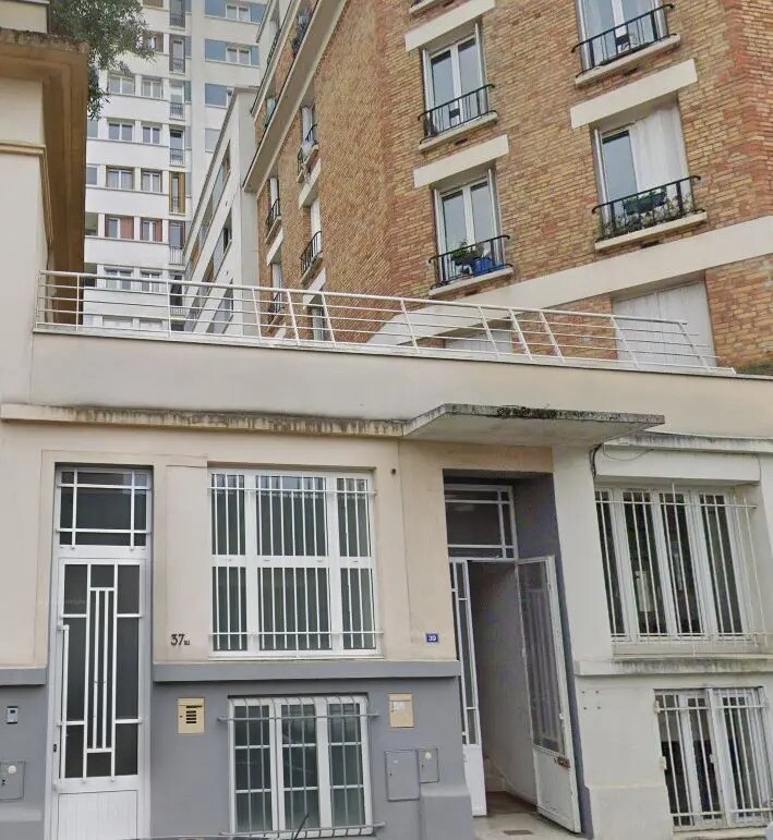 Office in Boulogne-Billancourt for lease Building Photo- Image 1 of 10