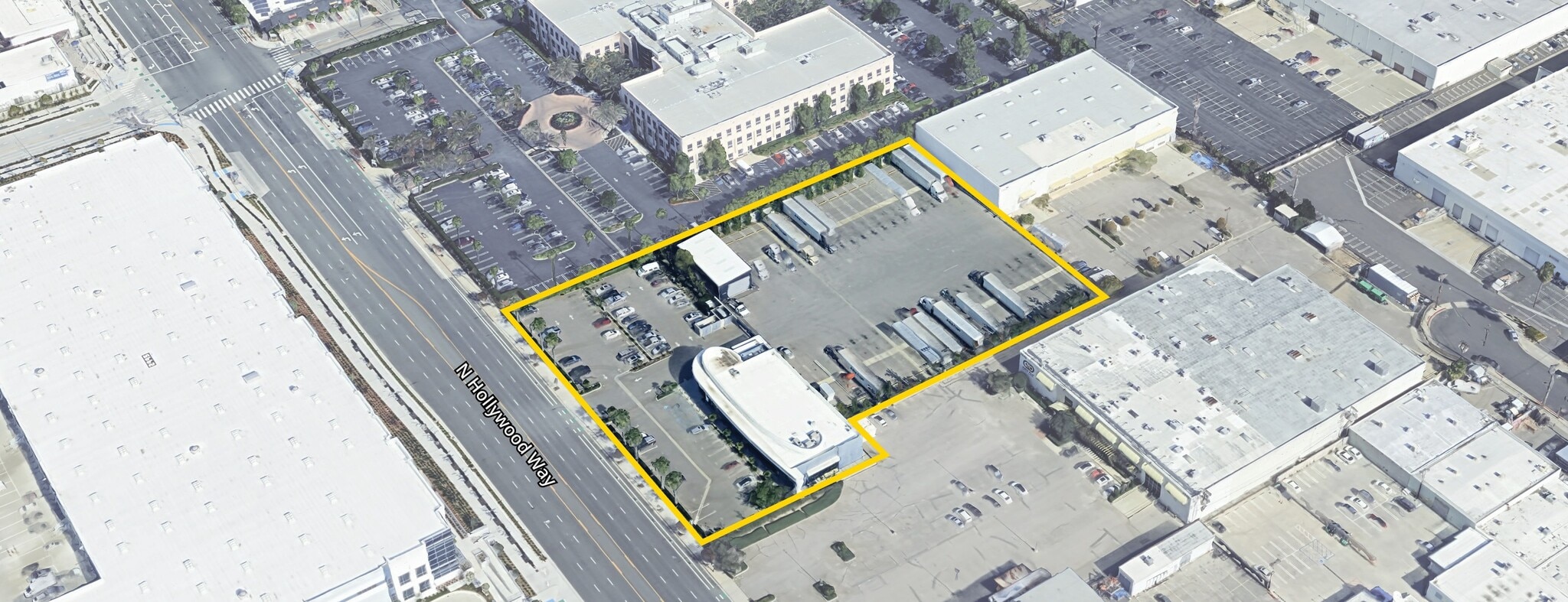 2940 N Hollywood Way, Burbank, CA for lease Building Photo- Image 1 of 20