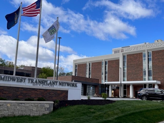 1900 W 47th Pl, Westwood, KS for sale - Building Photo - Image 1 of 1