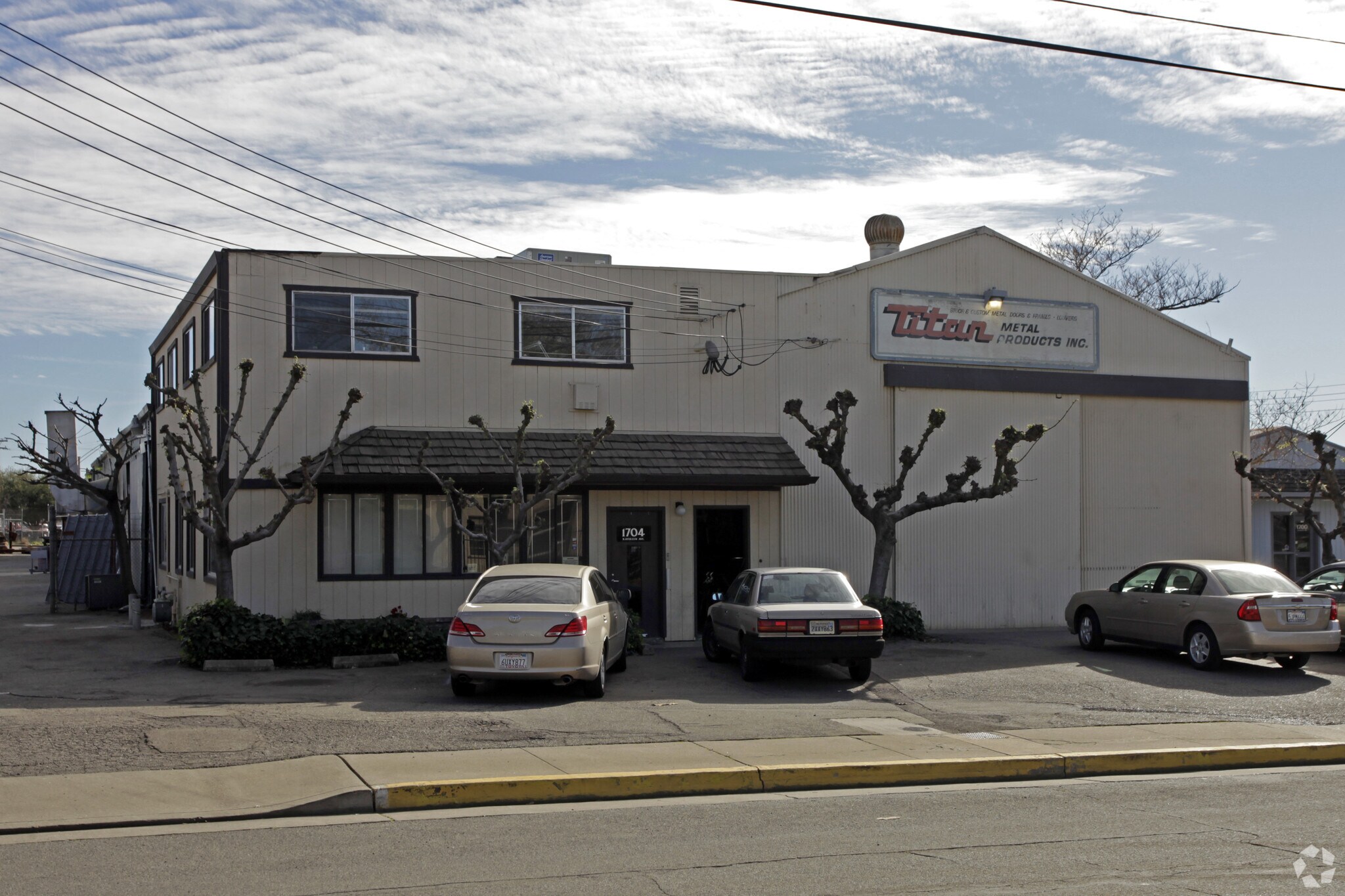 1704 Kathleen Ave, Sacramento, CA for sale Primary Photo- Image 1 of 1