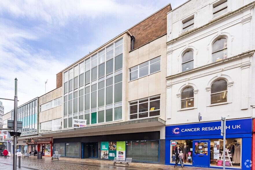 4 Queen St, Wolverhampton for lease - Building Photo - Image 2 of 7