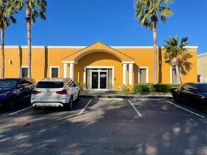3206-3212 Parkside Center Cir, Tampa, FL for lease Building Photo- Image 1 of 17