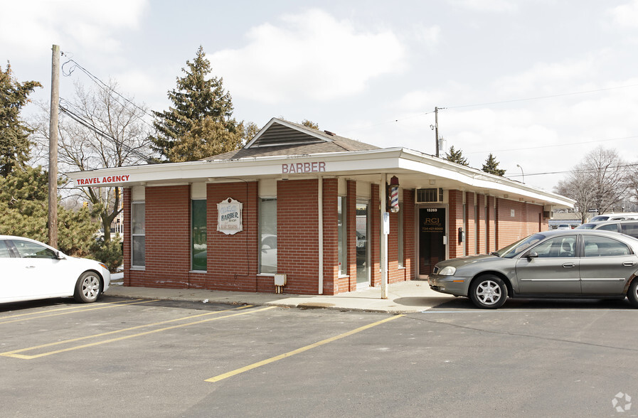 15265-15275 Farmington Rd, Livonia, MI 48154 - Office for Lease | LoopNet