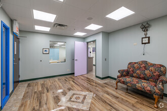 4211 N Cicero Ave, Chicago, IL for lease Interior Photo- Image 1 of 5