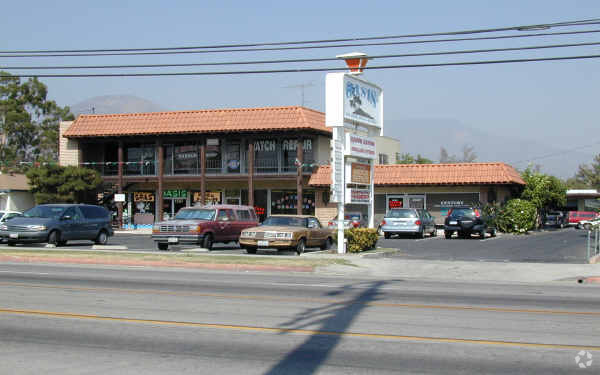 2673-2705 Del Rosa Ave, San Bernardino, CA for lease - Building Photo - Image 2 of 11