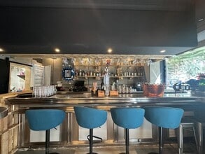 Retail in Madrid, Madrid for lease Interior Photo- Image 1 of 6