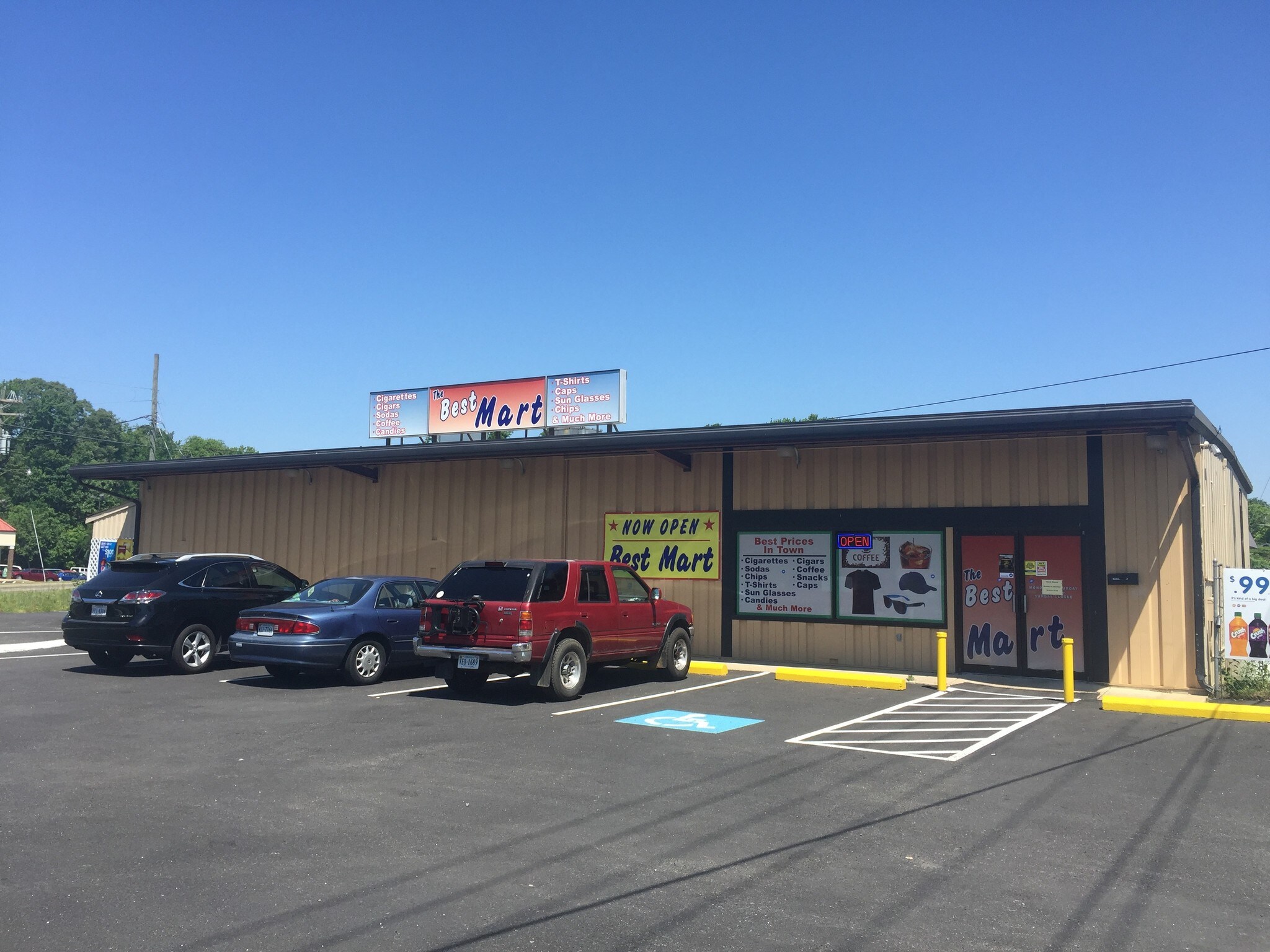 17053 Dahlgren Rd, King VA 22485