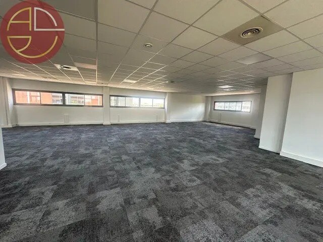 Office in Toulouse for sale - Interior Photo - Image 2 of 5