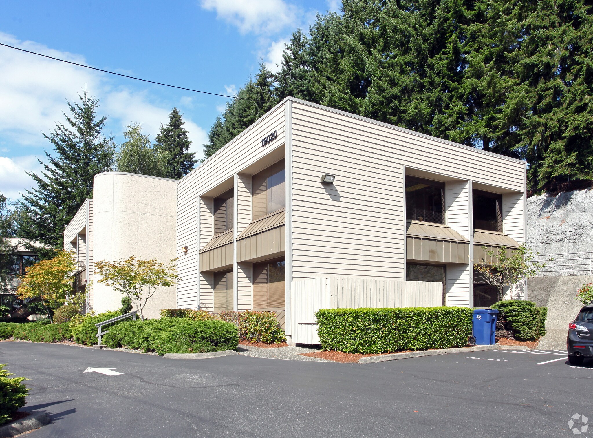 19020 Bothell Way NE, Bothell, WA for sale Primary Photo- Image 1 of 1