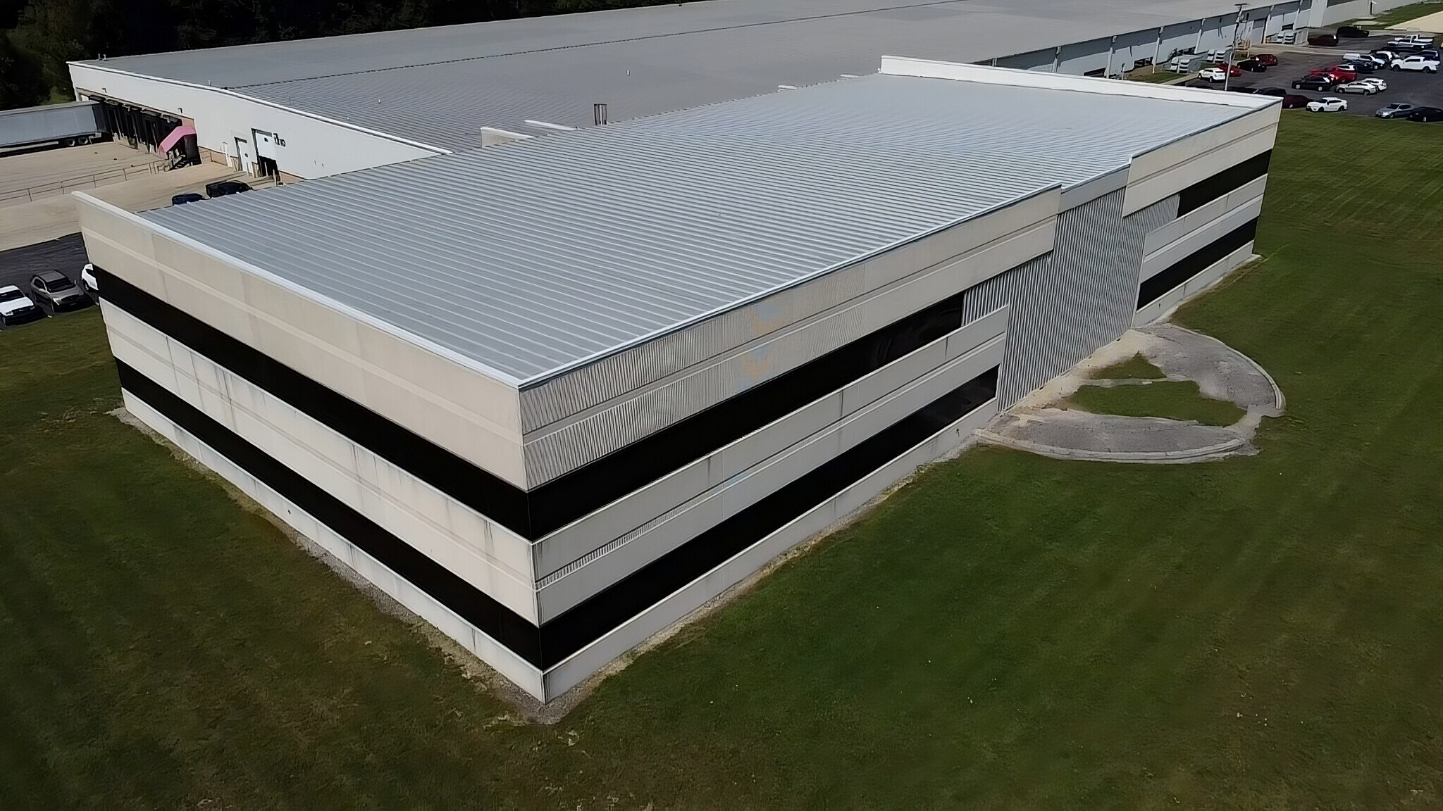 1300 Freese Works Pl, Galion, OH for lease Building Photo- Image 1 of 8