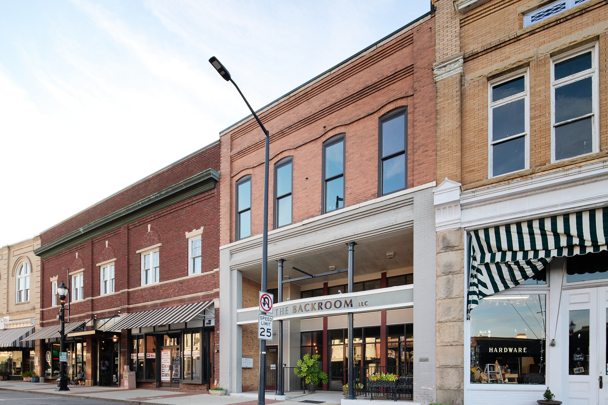 119 N Main St, Mooresville, NC for lease Building Photo- Image 1 of 15