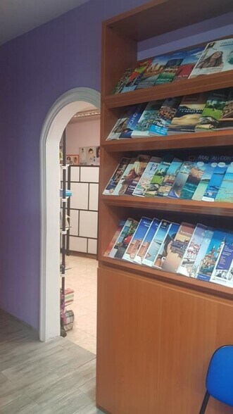 Retail in Salamanca for sale - Building Photo - Image 3 of 9