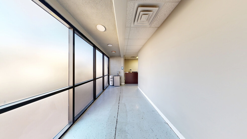 4145 Wagon Trail Ave, Las Vegas, NV for sale - Matterport 3D Scan - Image 3 of 20