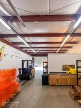63025 O B Riley Rd, Bend, OR for lease Building Photo- Image 2 of 4