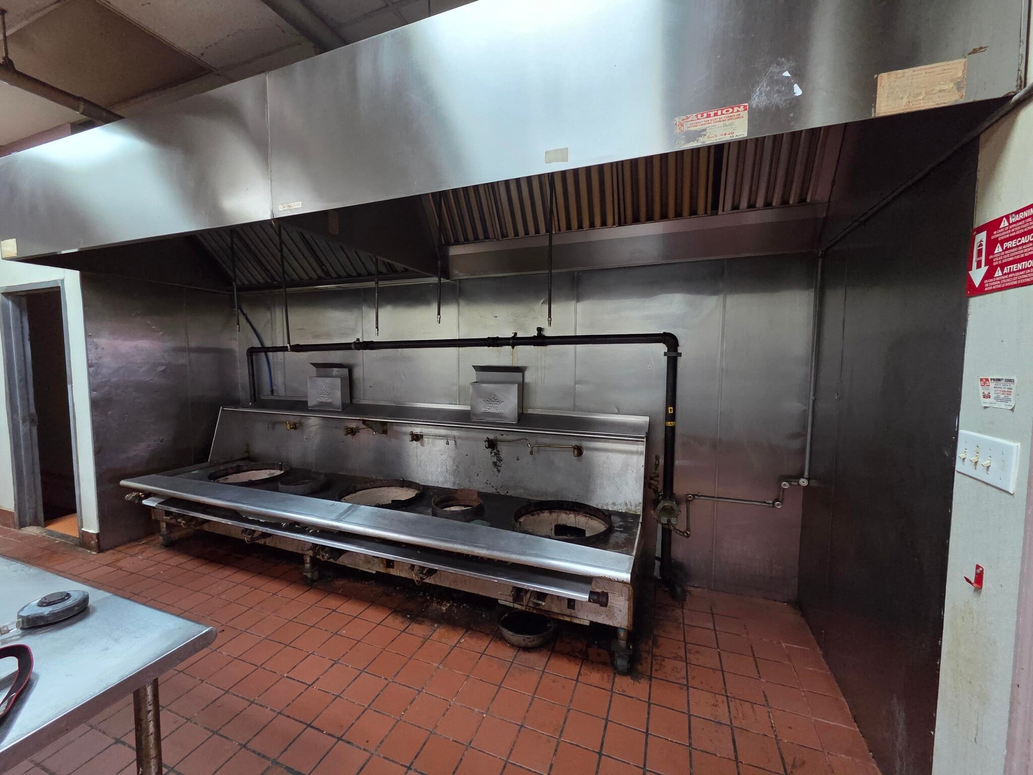 1226-1246 E Gun Hill Rd, Bronx, NY for lease Interior Photo- Image 1 of 6