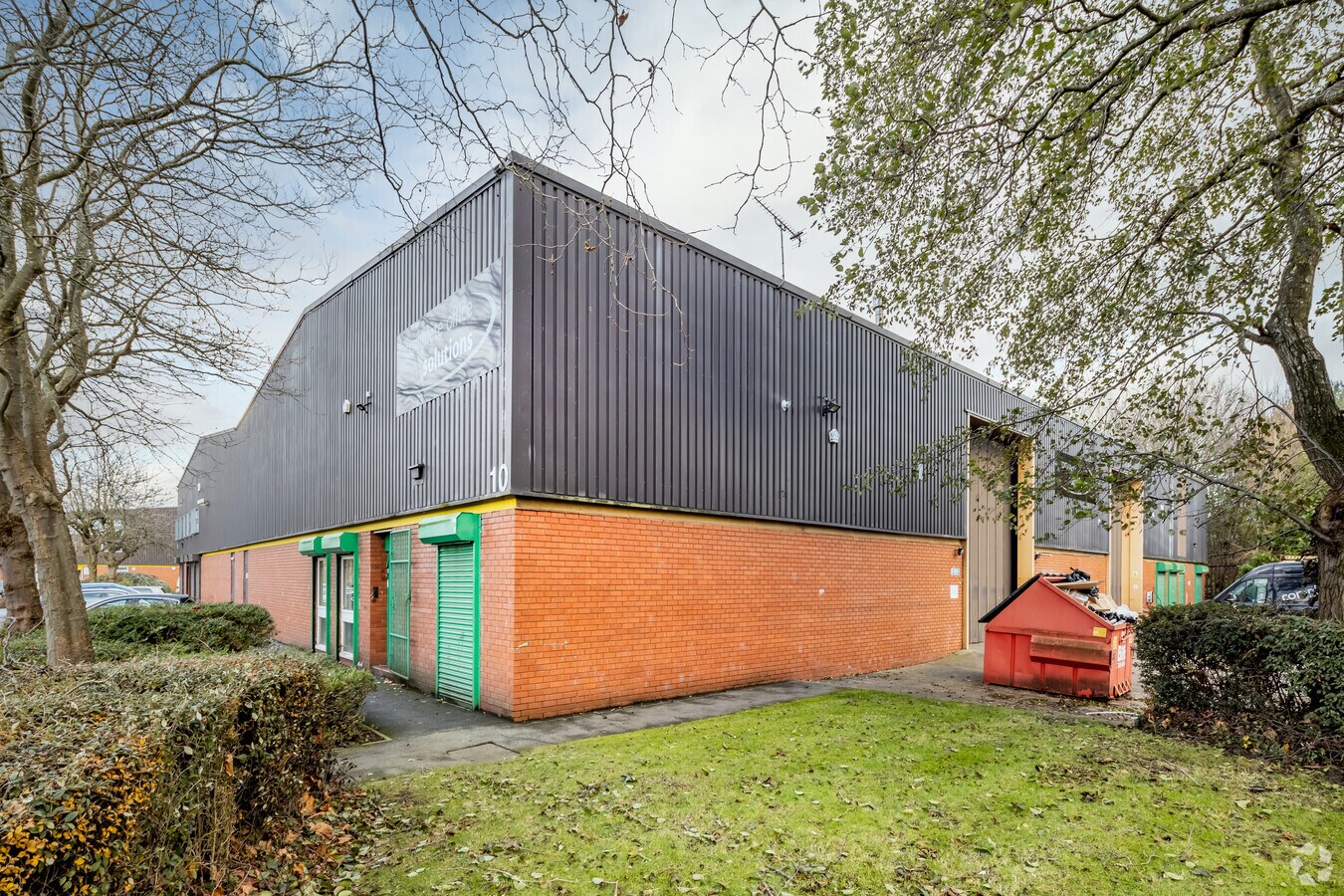 Poole Hall Rd, Ellesmere Port, CH66 1ST