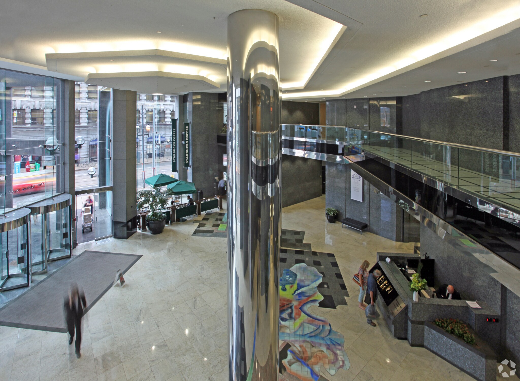 1 Adelaide St E, Toronto, ON M5C 2V9 Dynamic Funds Tower