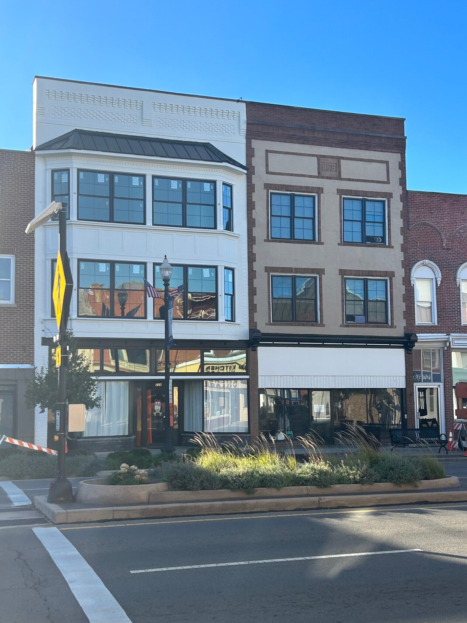 214 S Main St, Findlay, OH for lease Building Photo- Image 1 of 4