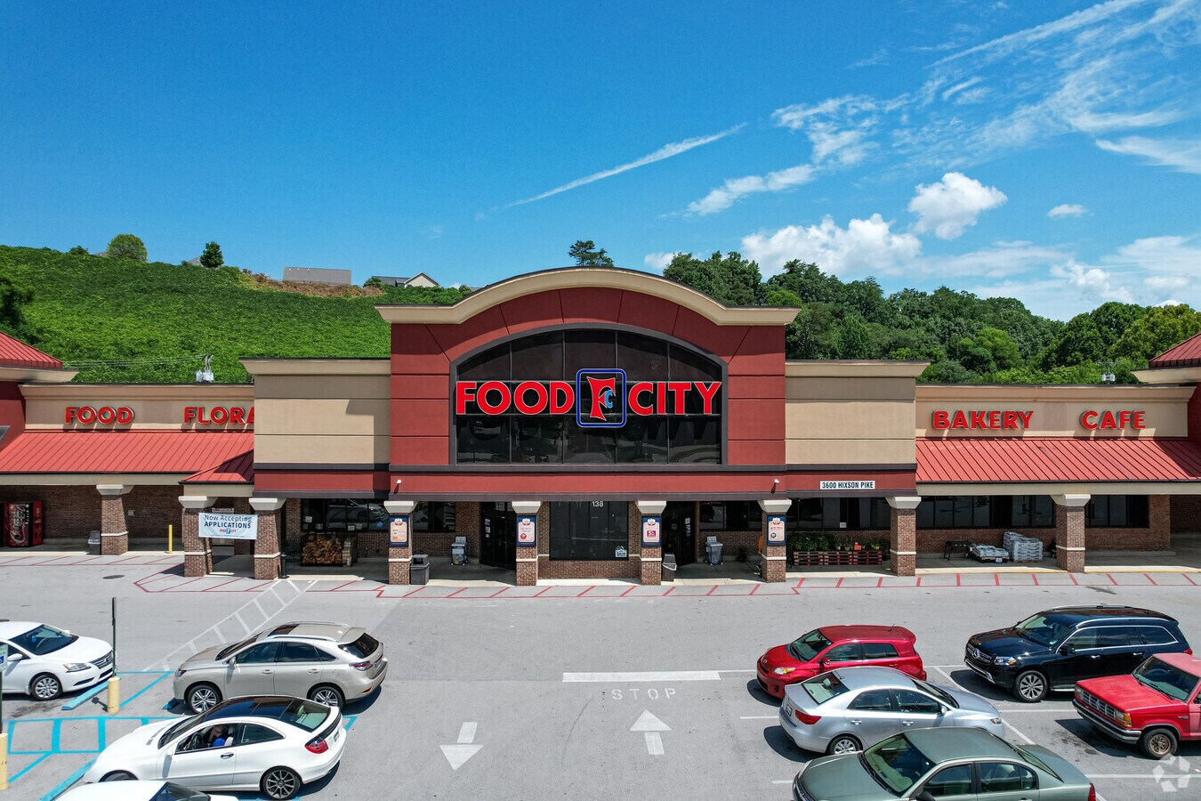 3600 Hixson Pike, Chattanooga, TN 37415 Rivermont Shopping Center