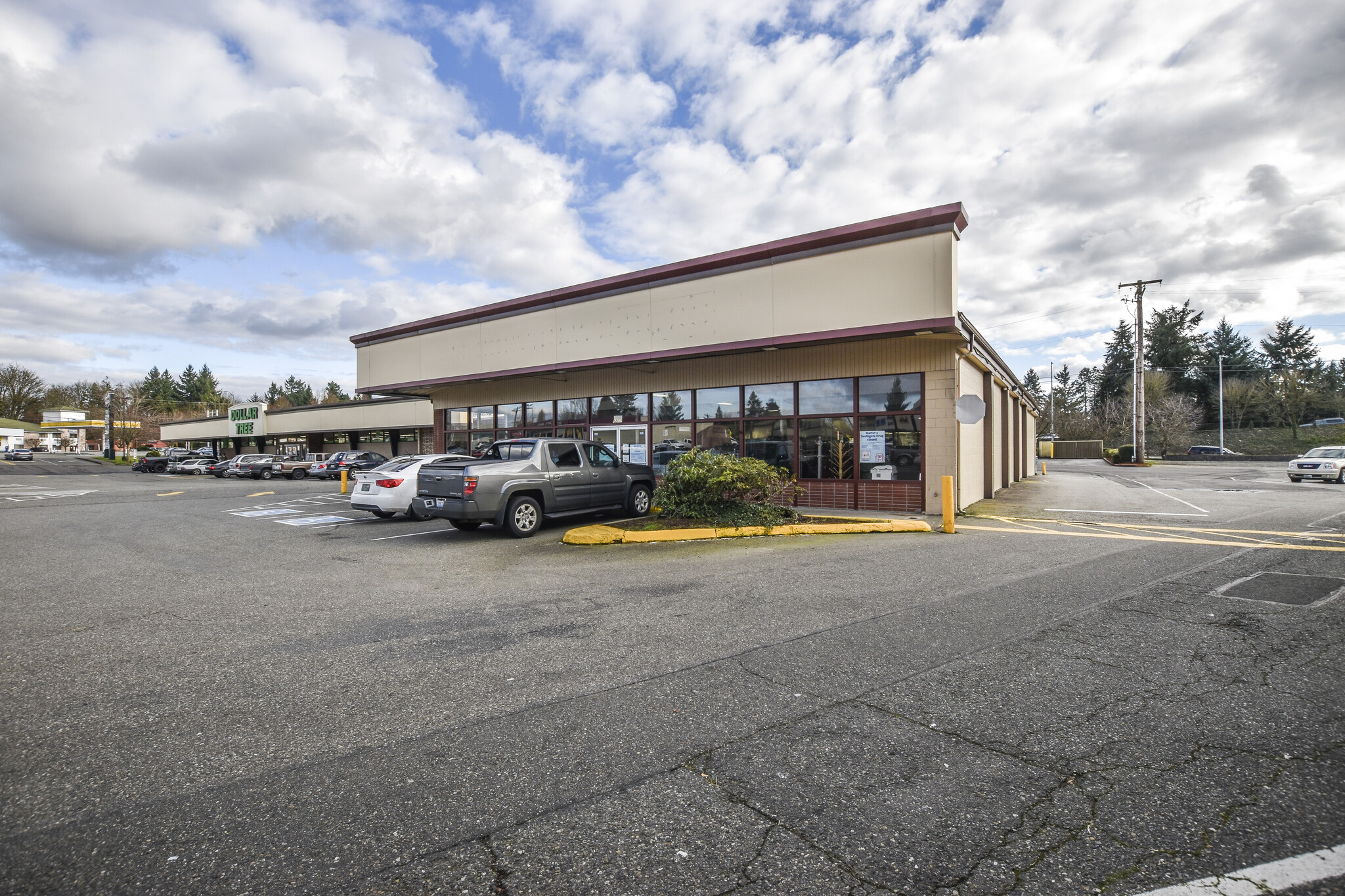 5111-5211 Capitol Blvd SW, Tumwater, WA 98501 - Southgate Center | LoopNet