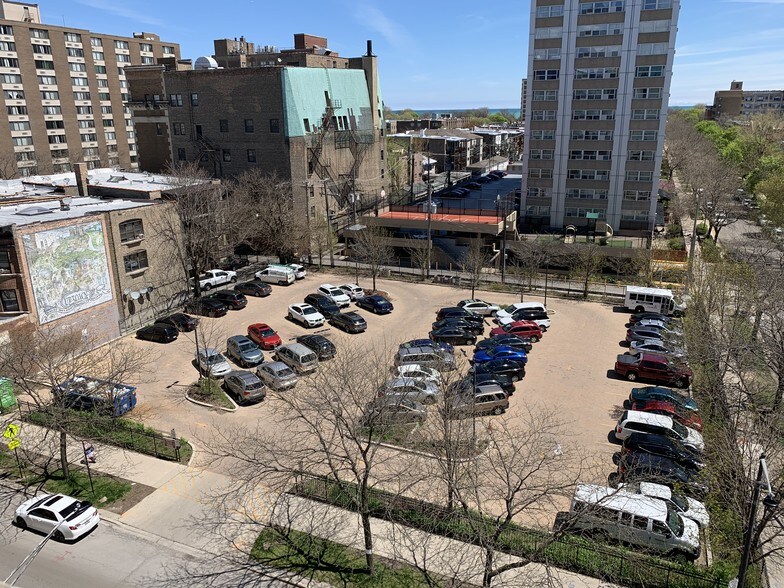 4747 N Sheridan Rd, Chicago, IL for sale - Primary Photo - Image 1 of 1