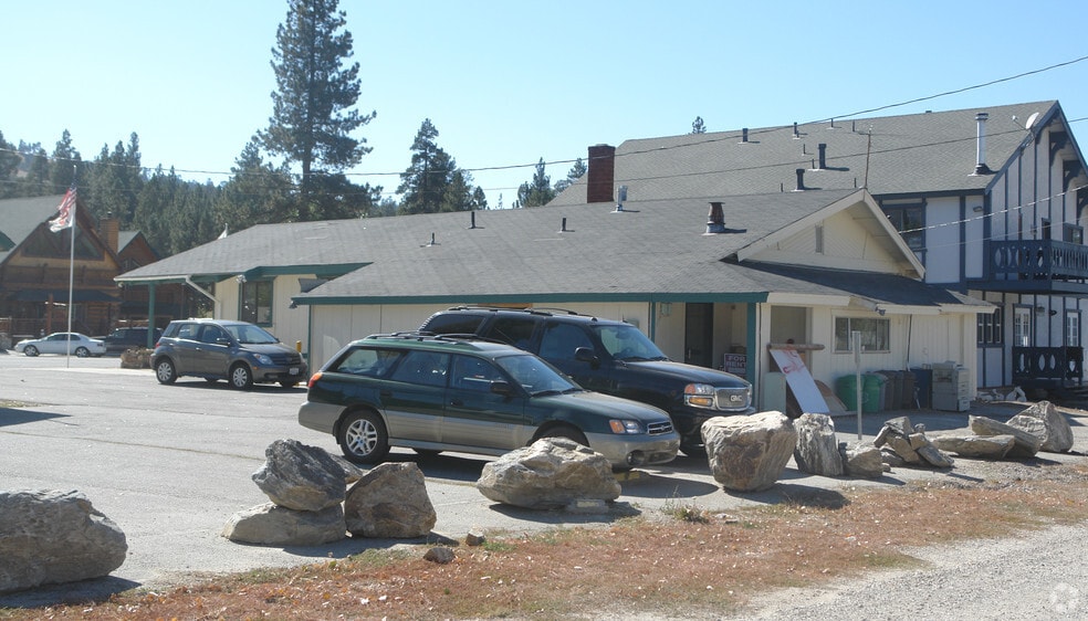 42592 Moonridge Rd, Big Bear Lake, CA for sale - Building Photo - Image 2 of 2
