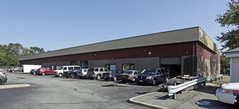 450-460 W John St, Hicksville NY - Warehouse