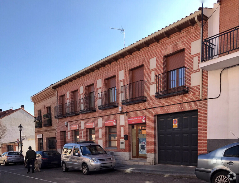 Calle de la Libertad, 60, Navalcarnero, Madrid for lease - Primary Photo - Image 1 of 2