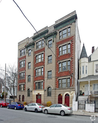 More details for 156 Woodworth Ave, Yonkers, NY - Multifamily for Sale