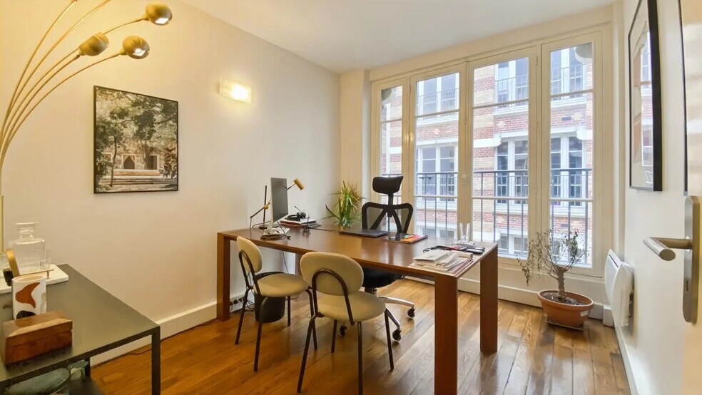 Office in Paris for lease - Building Photo - Image 2 of 8