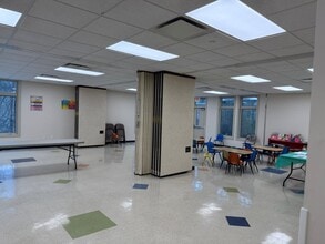 115 Huntingtown Rd, Newtown, CT for lease Building Photo- Image 2 of 8