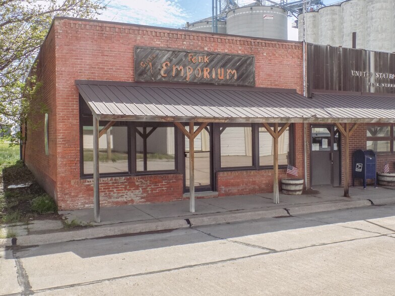 123 Main St, Funk, NE 68940