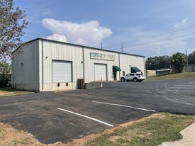 2499 Eslava Creek Pky, Mobile AL - Warehouse