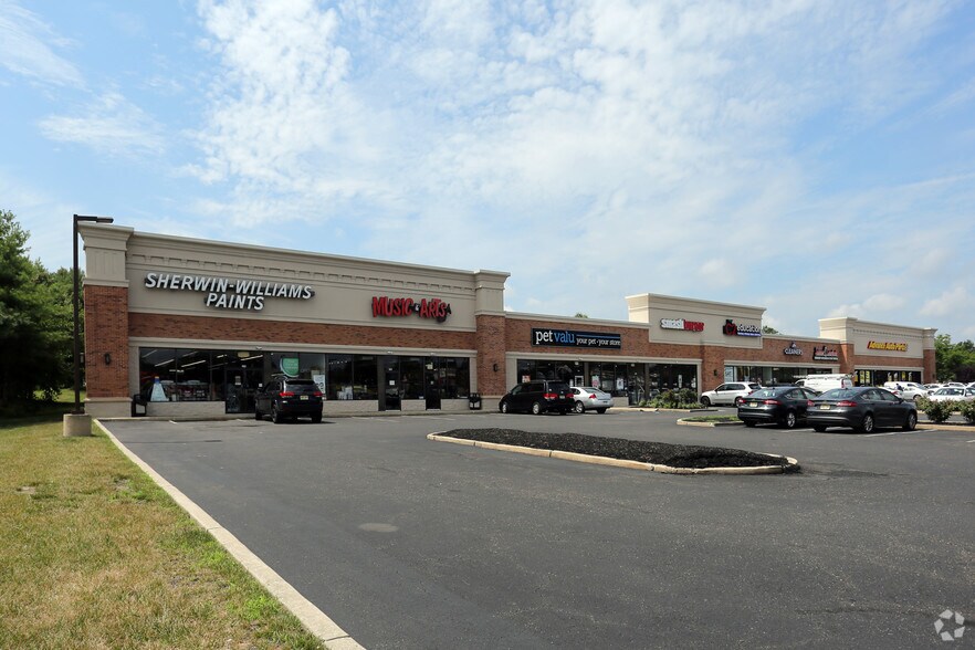 740-752 Route 70 E, Marlton, NJ for sale - Primary Photo - Image 1 of 1