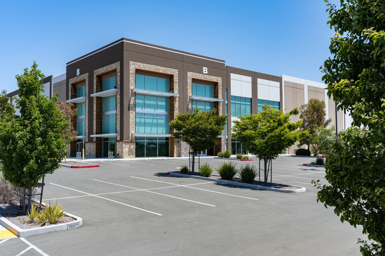 visit highperformr AI office