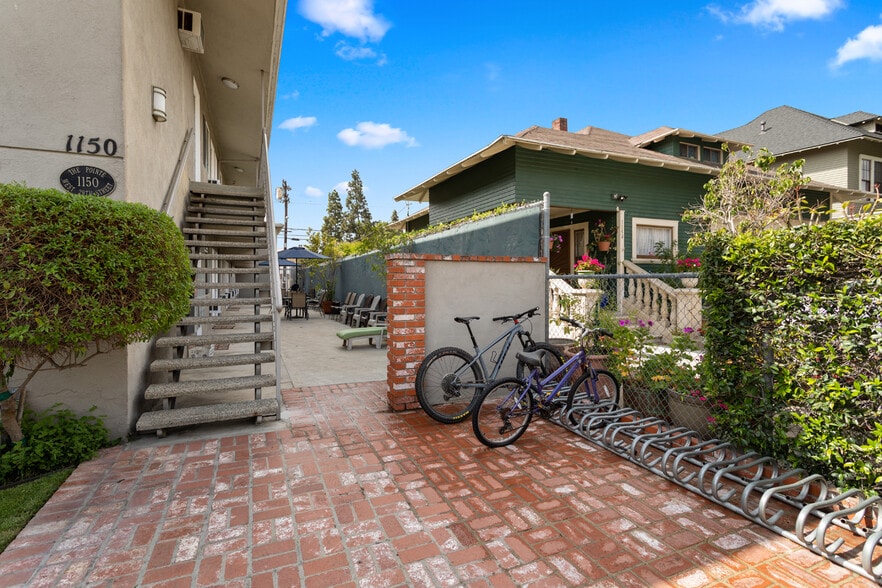 1150 W 29th St, Los Angeles, CA for sale - Building Photo - Image 3 of 12