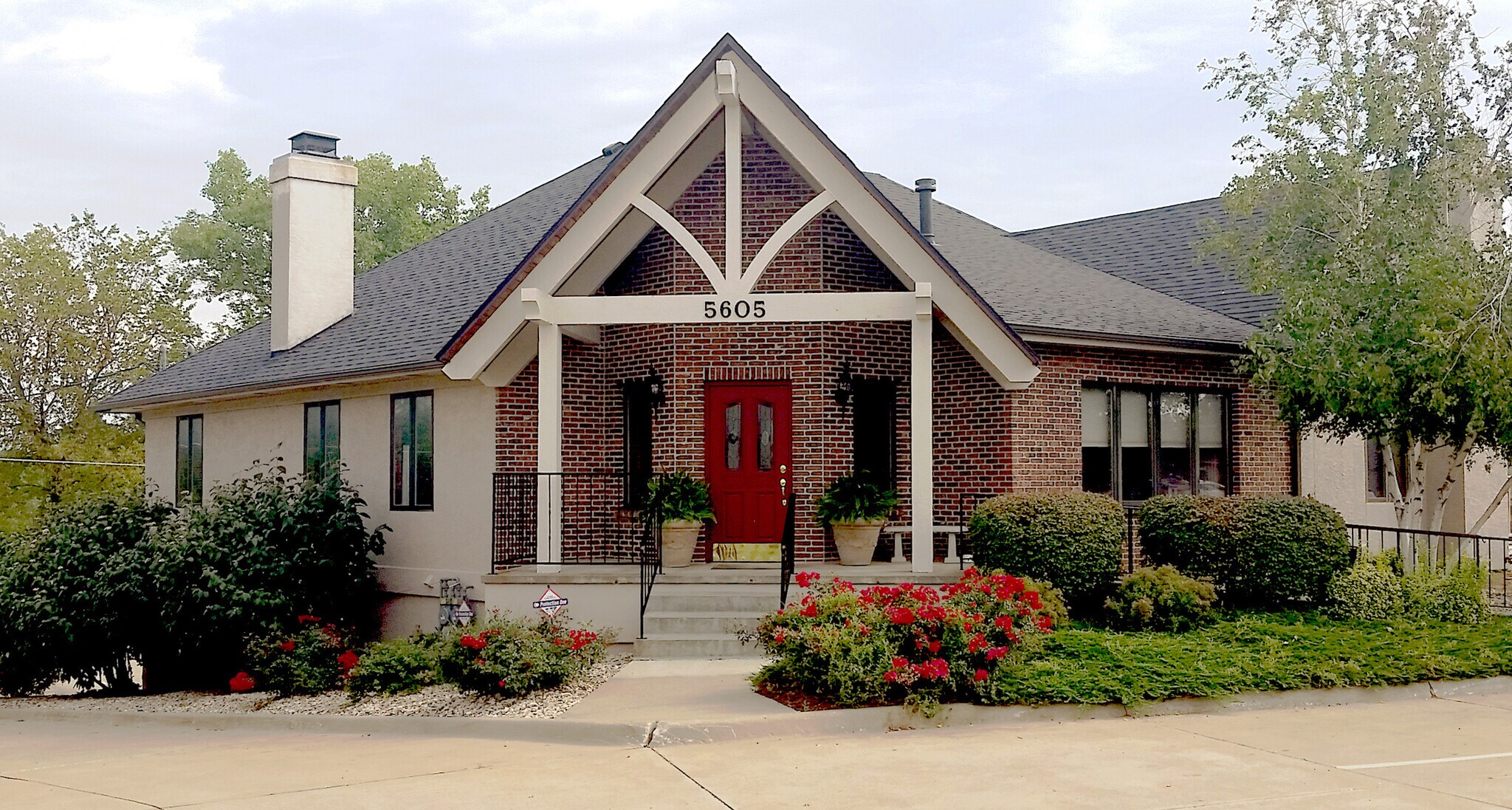 5605 SW Barrington Ct, Topeka, KS for sale Building Photo- Image 1 of 1