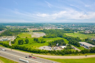 Robert Rose Dr, Murfreesboro TN - Golf Course
