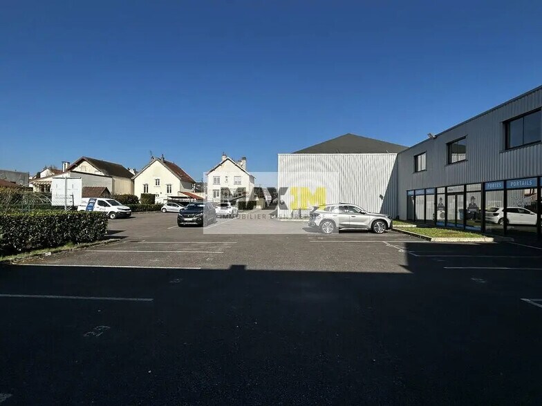 59 Avenue Roland Carraz, Chenôve for lease - Building Photo - Image 2 of 4