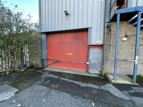 140 Hall Ln, Bradford for lease Building Photo- Image 1 of 1