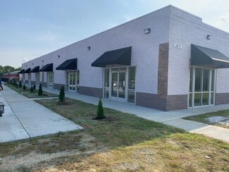 More details for 3819 W Gate City Blvd, Greensboro, NC - Retail for Lease