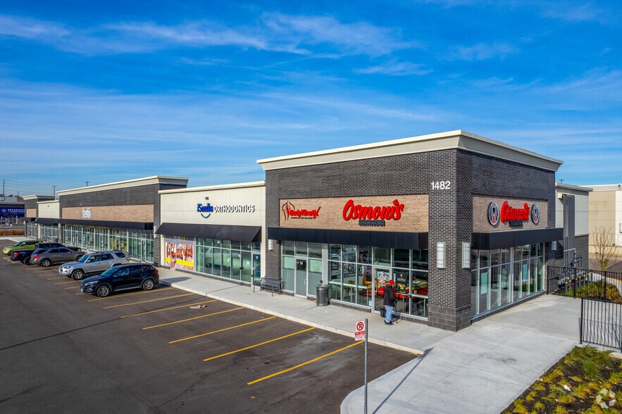 1482 Dundas St E, Mississauga, ON for sale - Primary Photo - Image 1 of 1