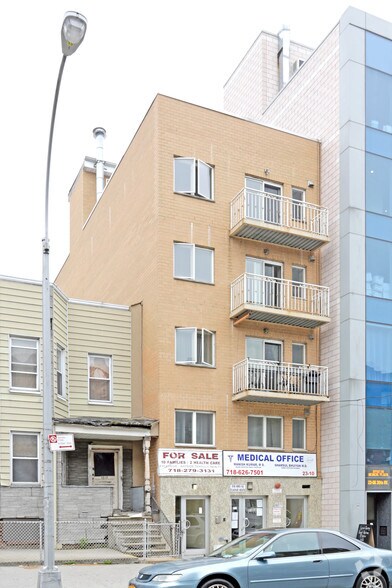 23-10 30th Ave, Astoria, NY for sale - Primary Photo - Image 1 of 1