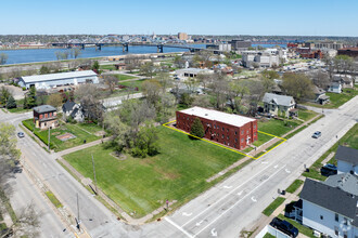 1119 4th Ave, Rock Island, IL - aerial  map view