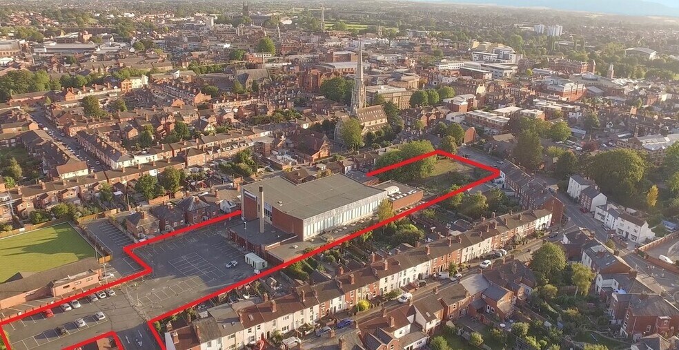 4 Sansome Walk, Worcester for sale - Building Photo - Image 1 of 1